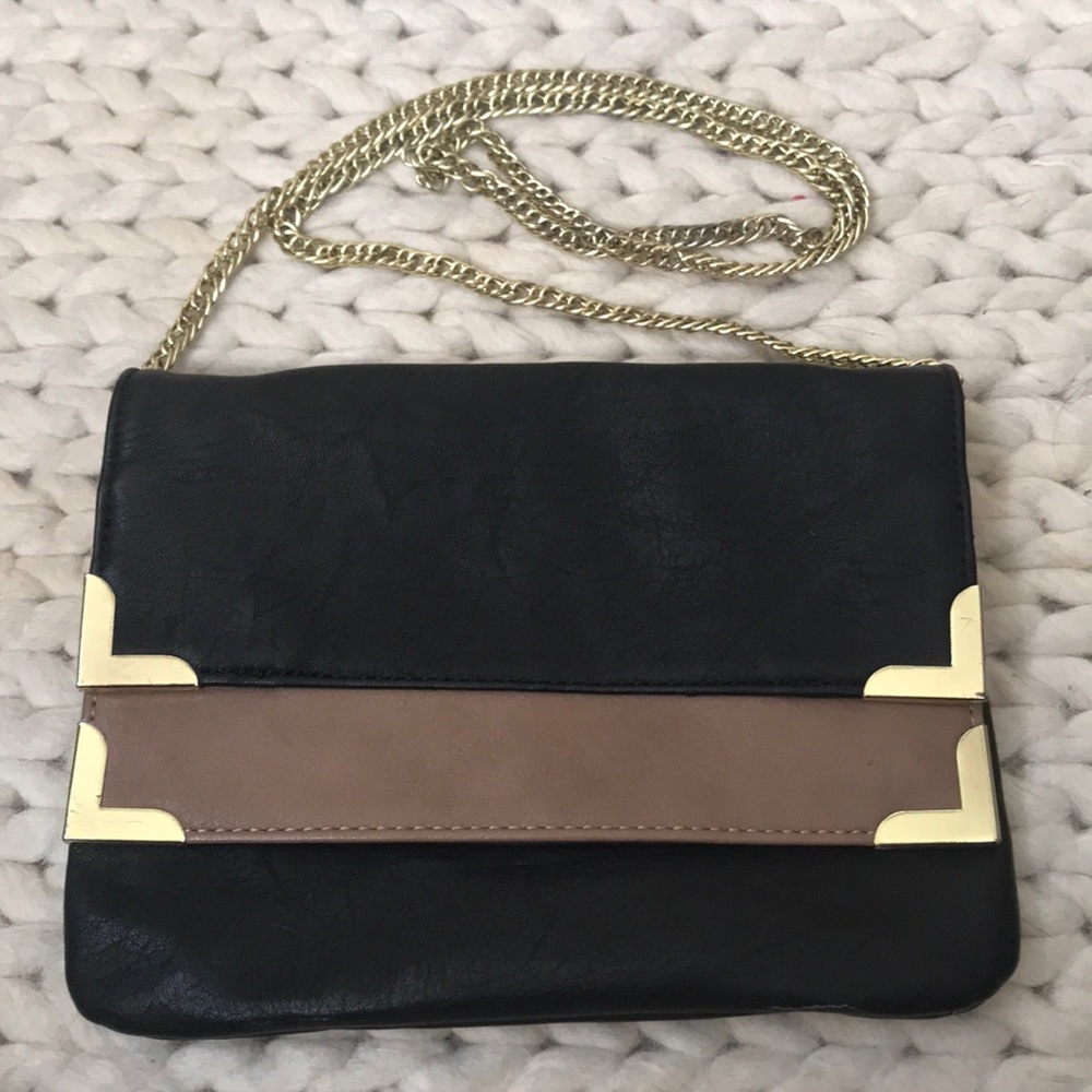 Danielle Nicole Chain Crossbody Handbag/Clutch